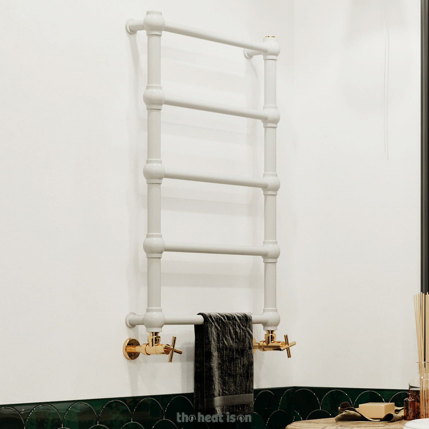 01-terma-retro-800h-x-504wmm-717-btus-heated-towel-rail-ral-9016-matt-white