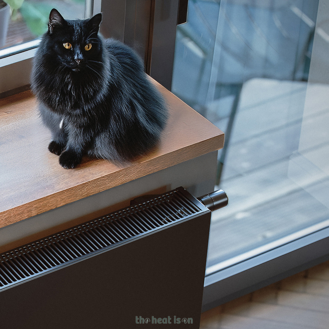 Terma SOLID, 600h x 400w(mm), 1894 BTUs, Horizontal Designer Radiator, RAL 9005 Matt Black