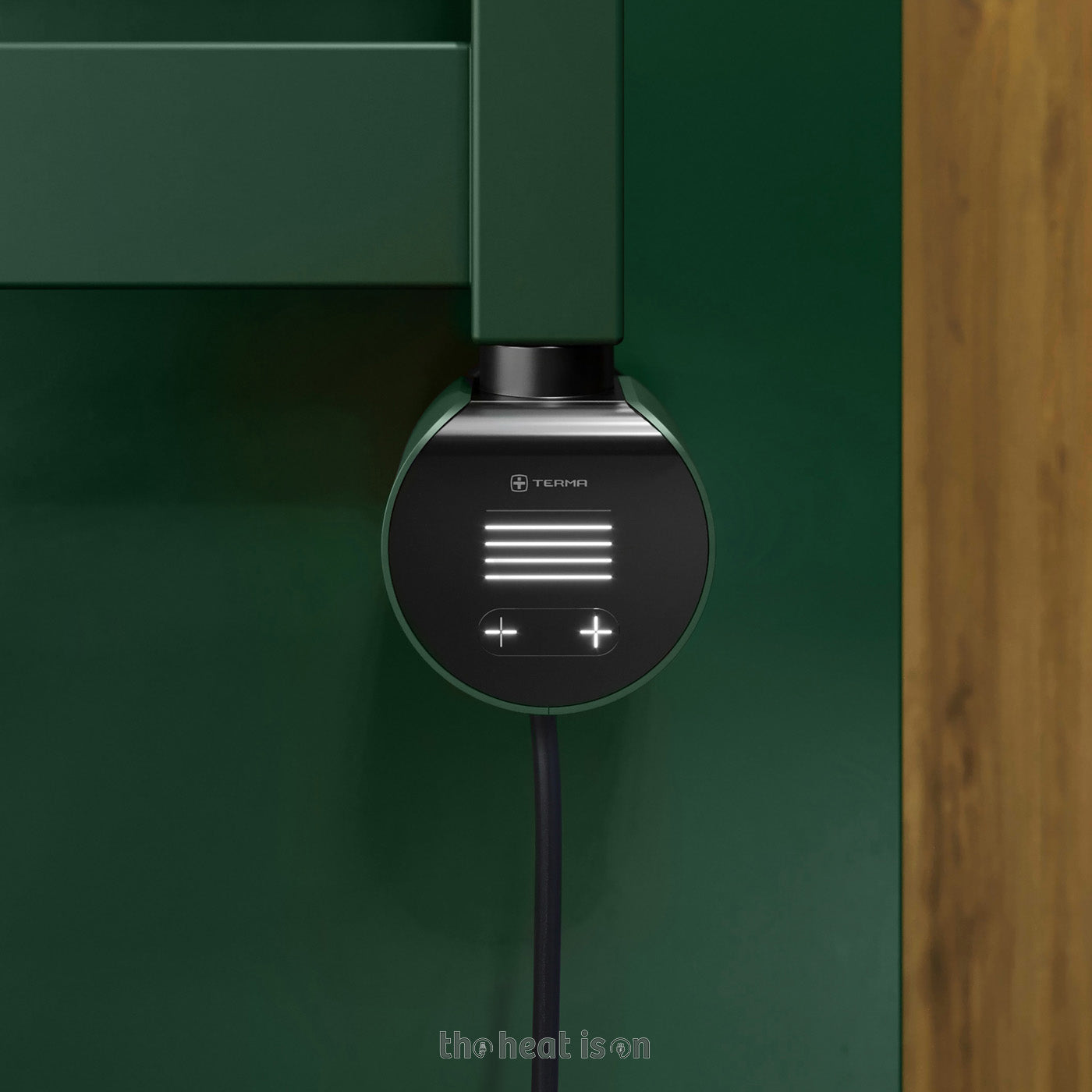 01_Heating-Element-VEO-Terma-SMART-Controller_-Bottle-Green-Clamshell_-Black-Fascia--_Supplied-with-UK-Plug-pre-fitted_4bc3fbfd-8c05-4e8a-9269-52c9dbfe1659