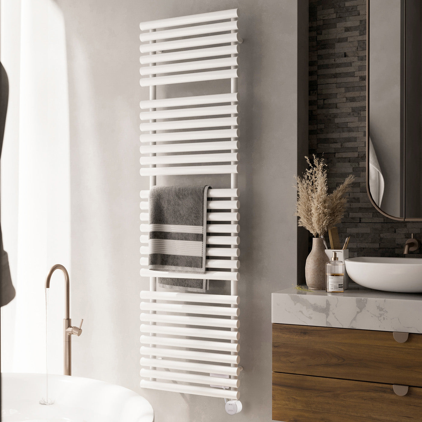 01_Terma-ROLO-TOWEL-_Wi-Fi_-15-28-deg._-1800h-x-520w_mm_-1000w-Electric-Towel-Rail_-White-_RAL-9016