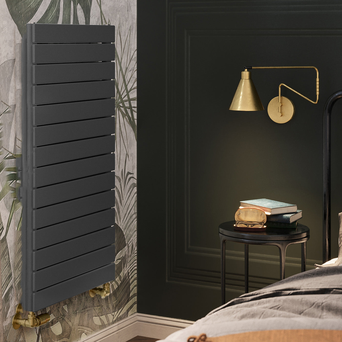 01_terma-forte-single-panel-600h-x-1032wmm-2425-btus-designer-radiator-metallic-grey