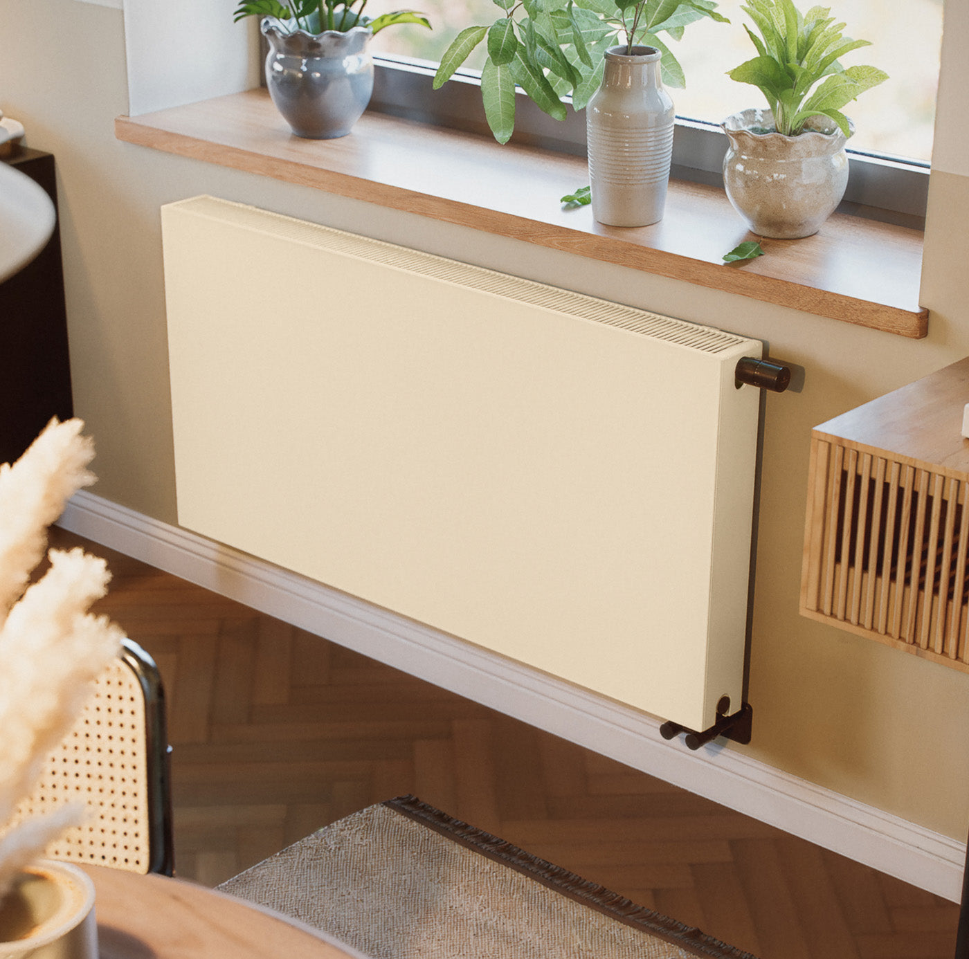 01_terma-solid-600h-x-1200wmm-5681-btus-designer-radiator-sparkling-cream