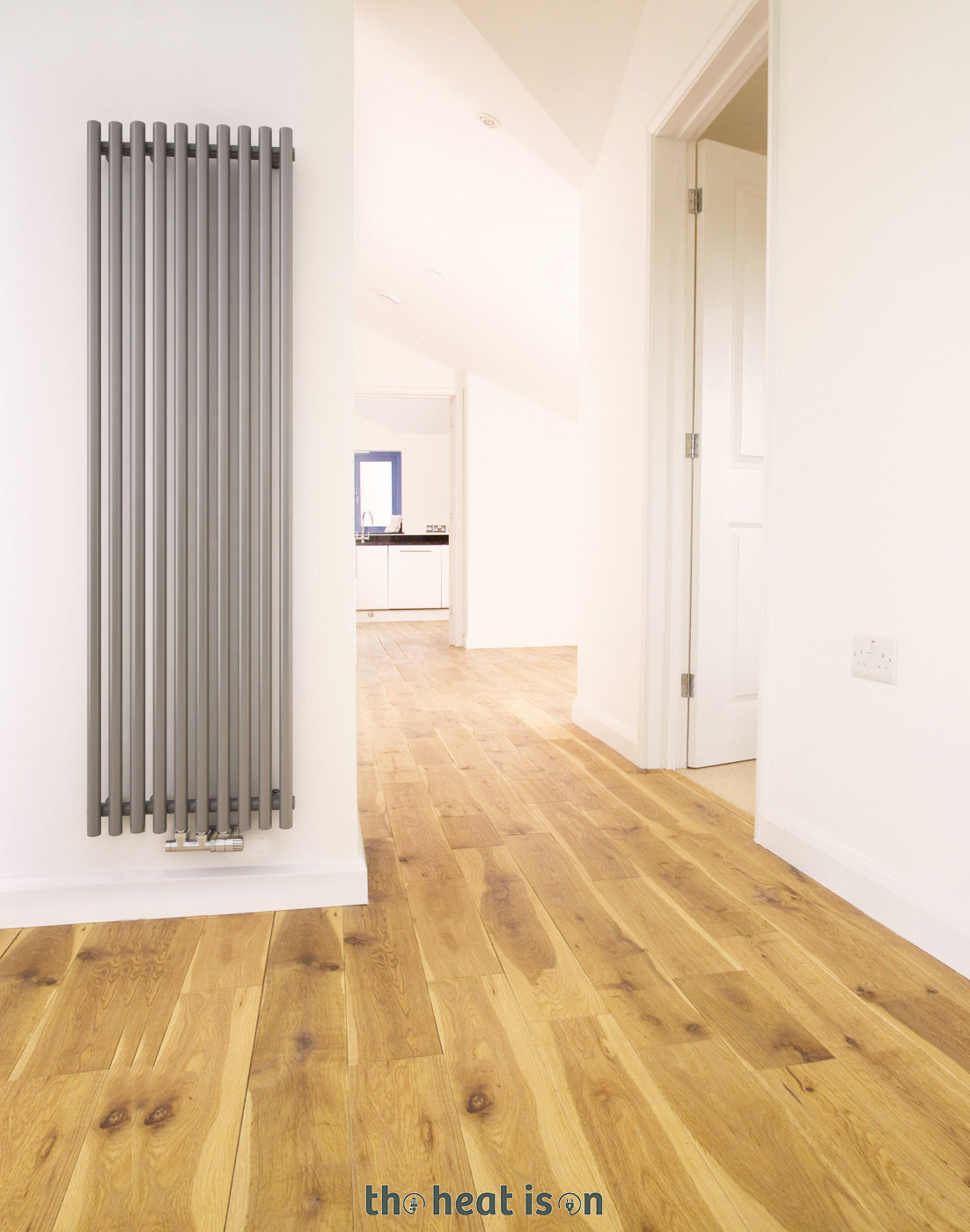 01_terma-tune-vws_-1800h-x-490w_mm_-3631-btus-vertical-radiator_-ral-7006-matt-beige-grey