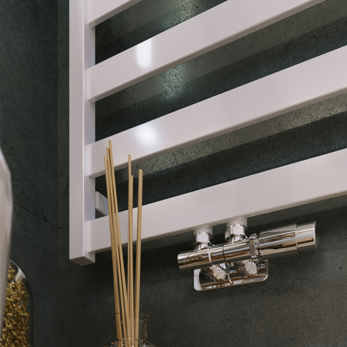 01_terma-vivo_-910h-x-500w_mm_-1194-btus-heated-towel-rail_-ral-9016-matt-white