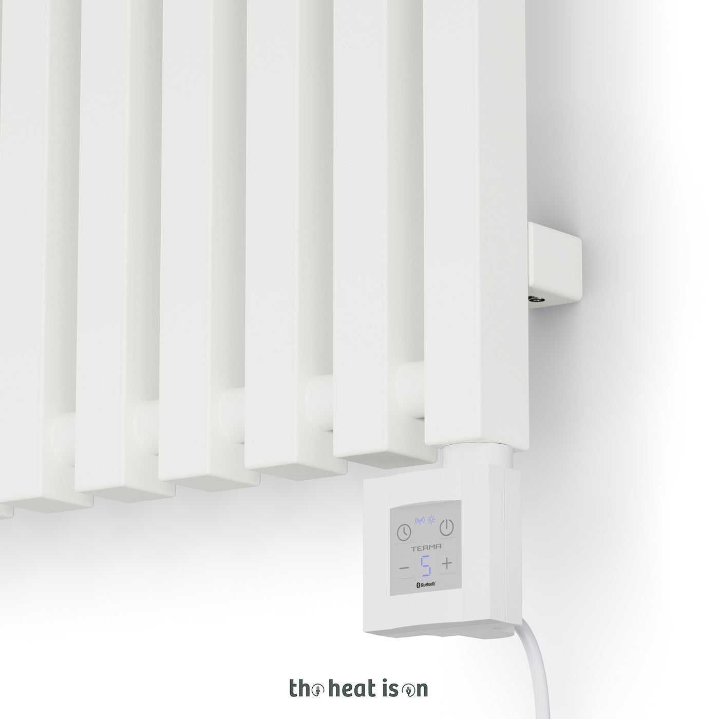 02_terma-triga-e-_bluetoooth_-1700h-x-580w_mm_-1_b5ba1f2c-b9f6-4f54-8c3b-46cb509fc36a