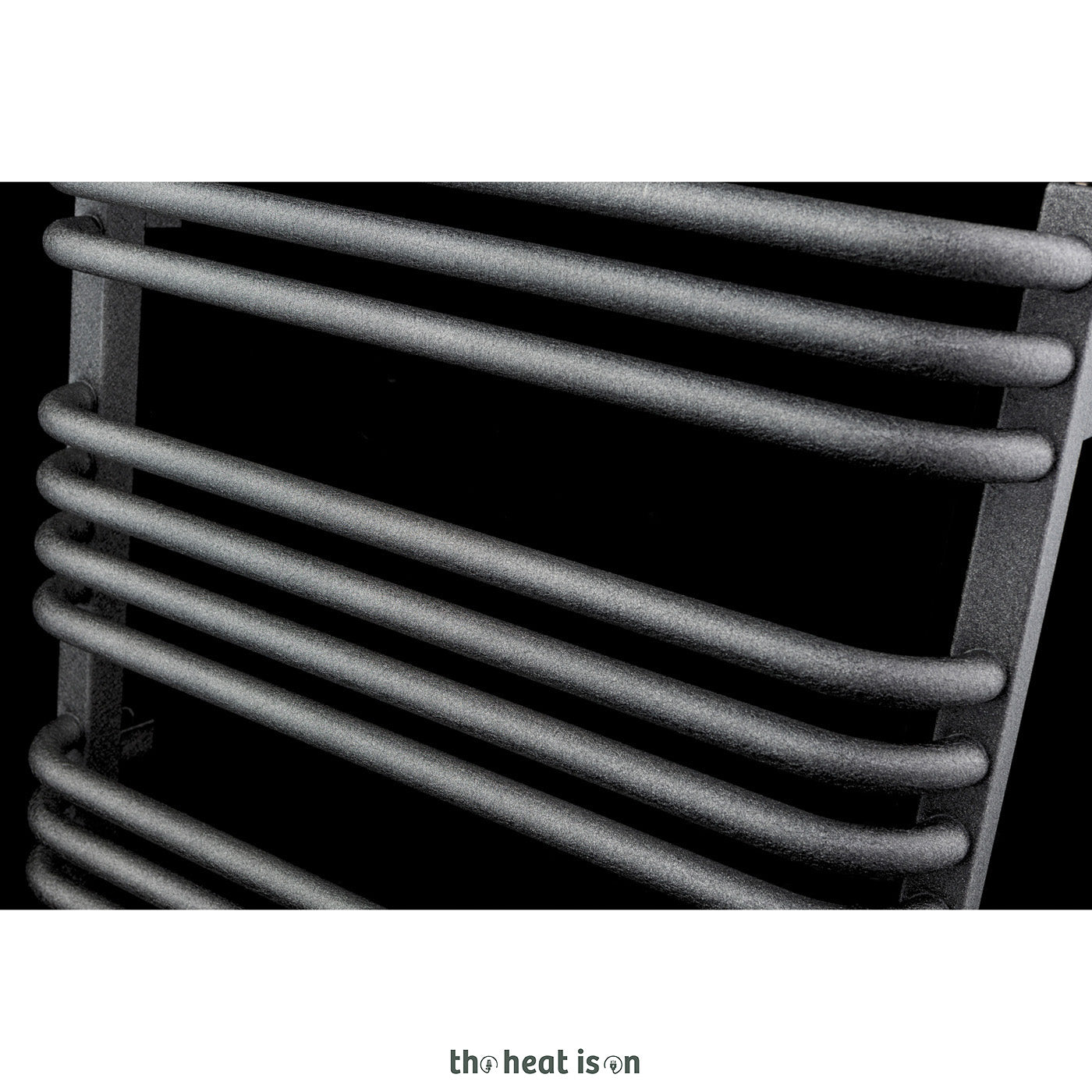 03_terma-alex_-1140h-x-600w_mm_-2426-btus-heated-towel-rail_-metallic-black_ab9f0c46-20a9-43f6-8ab0-97370c2b6e20