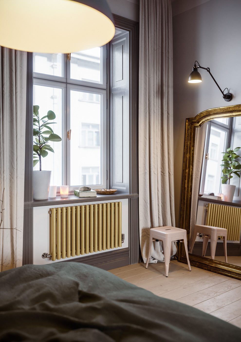03_terma-rolo-room-500h-x-865wmm-2015-btus-designer-radiator-brass