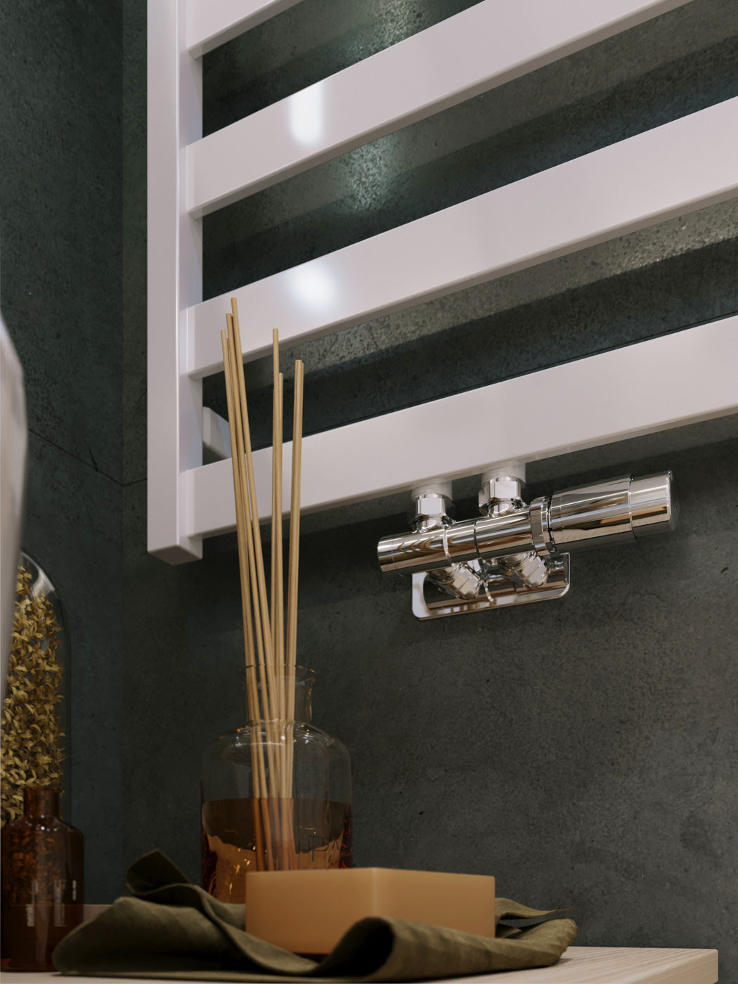 03_terma-vivo_-910h-x-500w_mm_-1194-btus-heated-towel-rail_-ral-9016-matt-white