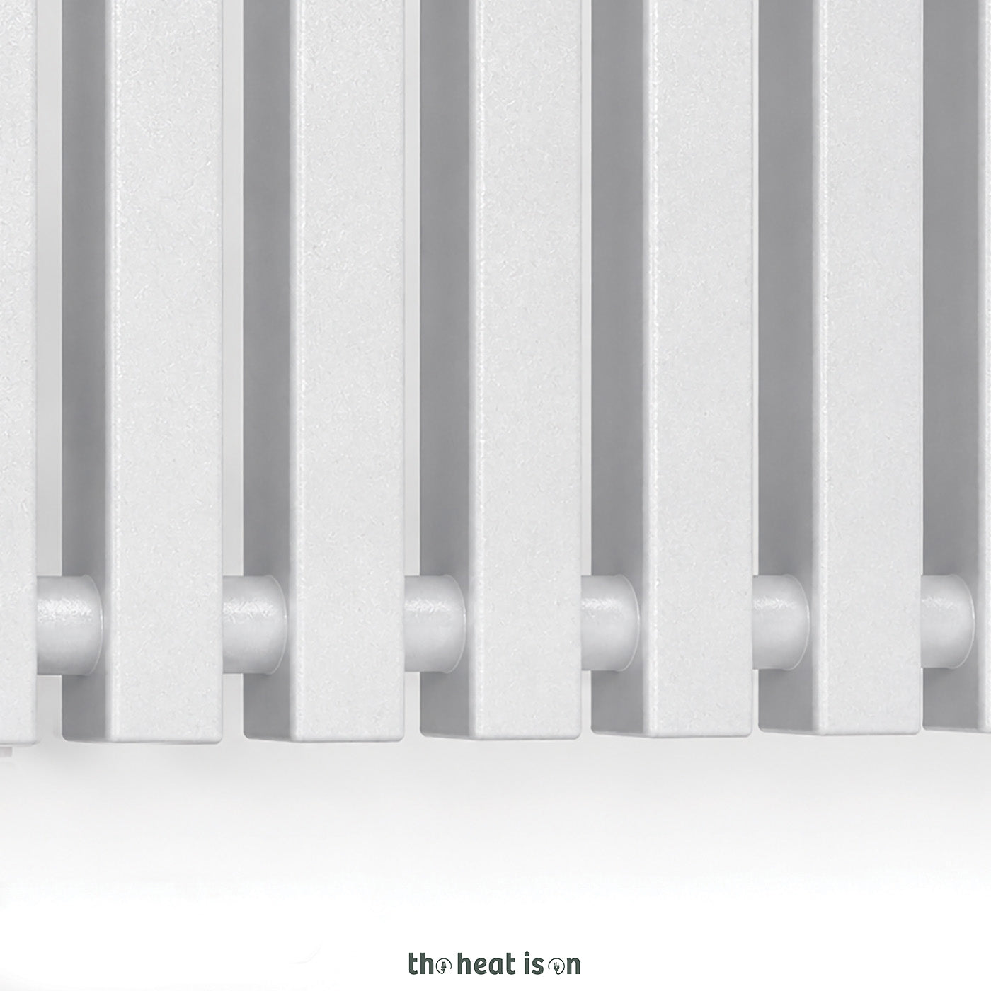 Terma TRIGA, 610h x 1080w(mm), 3003 BTUs Horizontal Designer Radiator, Metallic Silver