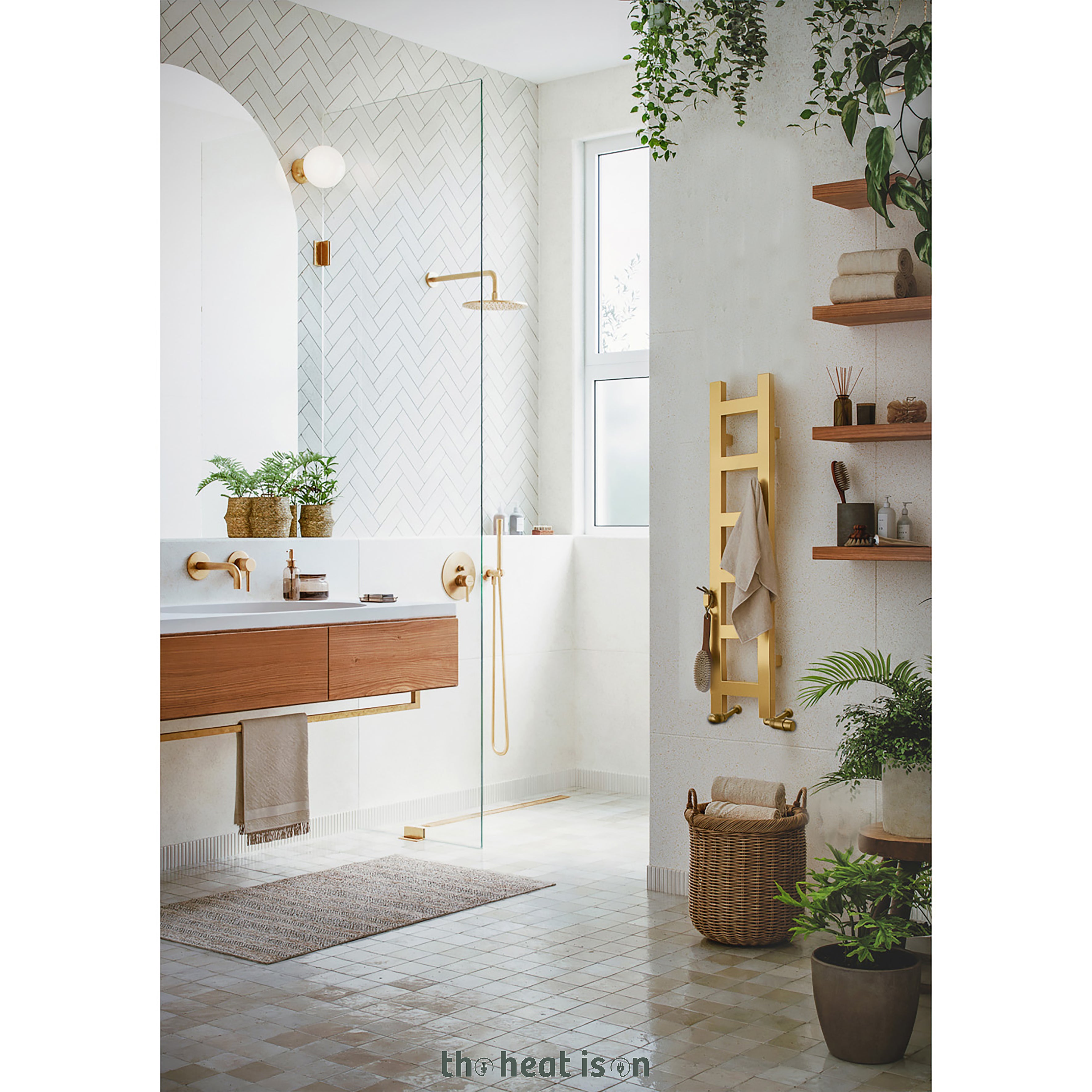 04_Terma-EASY_-960h-x-200w_mm_-638-BTUs-Heated-Towel-Rail_-Brass_2e537d4b-c4ca-4e8d-a264-d80094114816