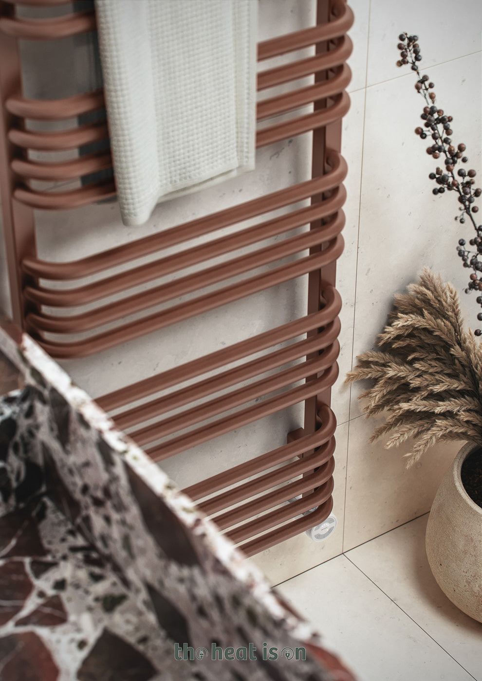 04_terma-alex-e-_30-to-60_c_-1580h-x-800w_mm_-1200w-electric-towel-rail_-copper