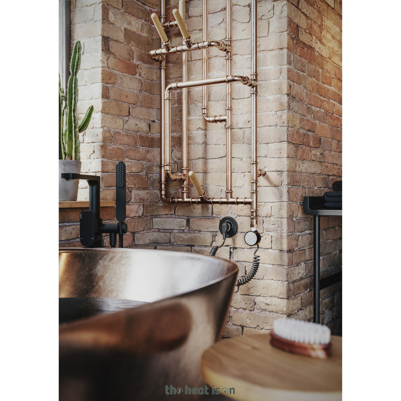 04_terma-pajak-e-_bluetoooth_-1323h-x-431w_mm_-0.4-kw-electric-radiator_-copper