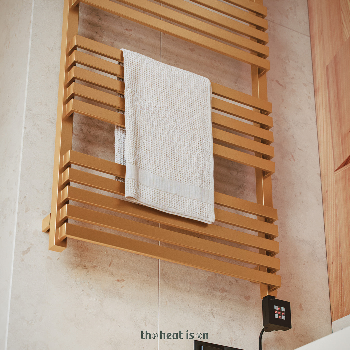 04_terma-quadrus-slim-e-_30-to-60_c_-1185h-x-600w_mm_-800w-electric-towel-rail_-old-bronze-_premium-wet-paint