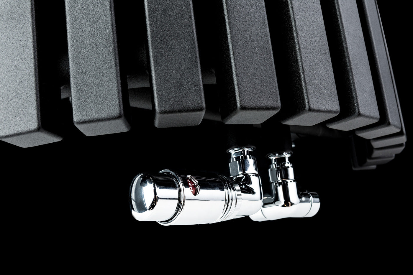 04_terma-triga-aw-1900h-x-430wmm-4282-btus-vertical-radiator-heban-black