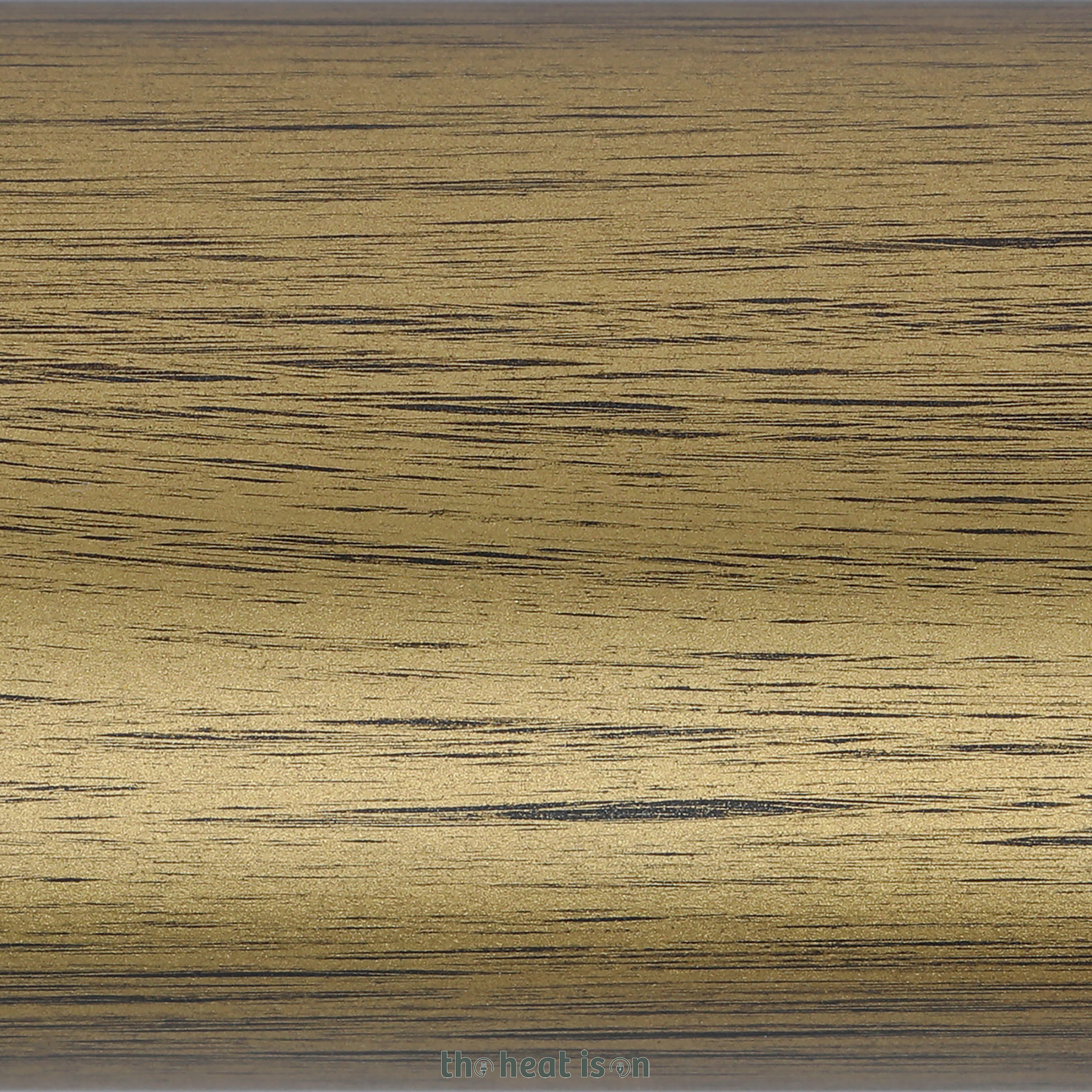 04_thermostatic-smart-_wi-fi_-radiator-valve-head_-white-fascia_-brushed-brass-clamshell_-vaz