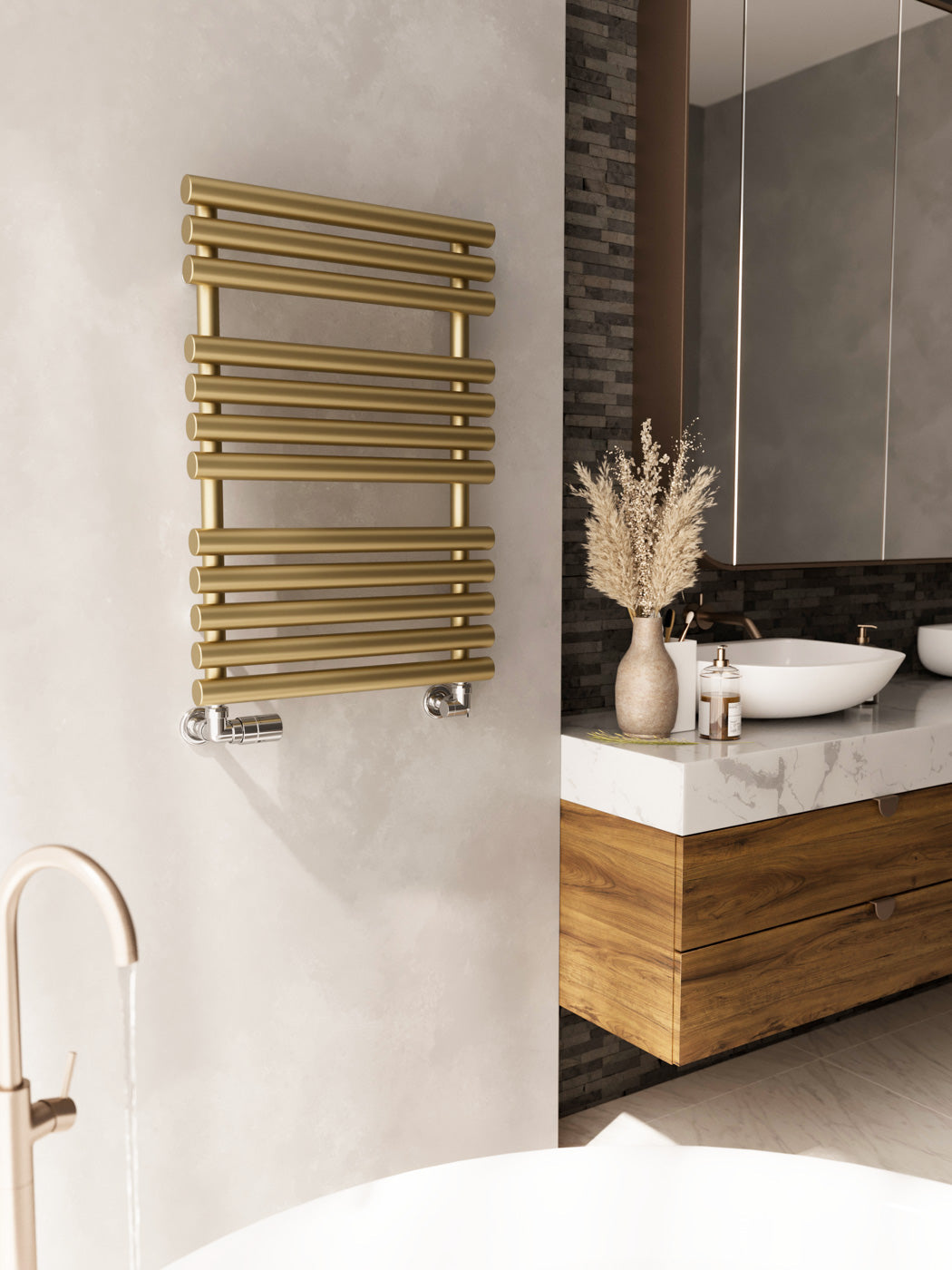 05_Terma-ROLO-TOWEL_-755h-x-520w_mm_-1592-BTUs-Heated-Towel-Rail_-Brass