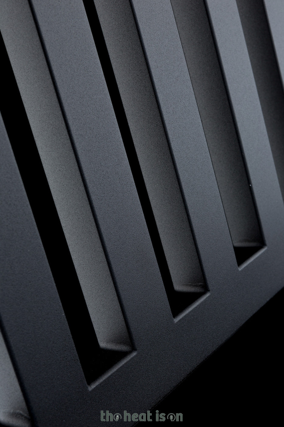 05_terma-angus-1620h-x-600wmm-3086-btus-designer-radiator-heban-black
