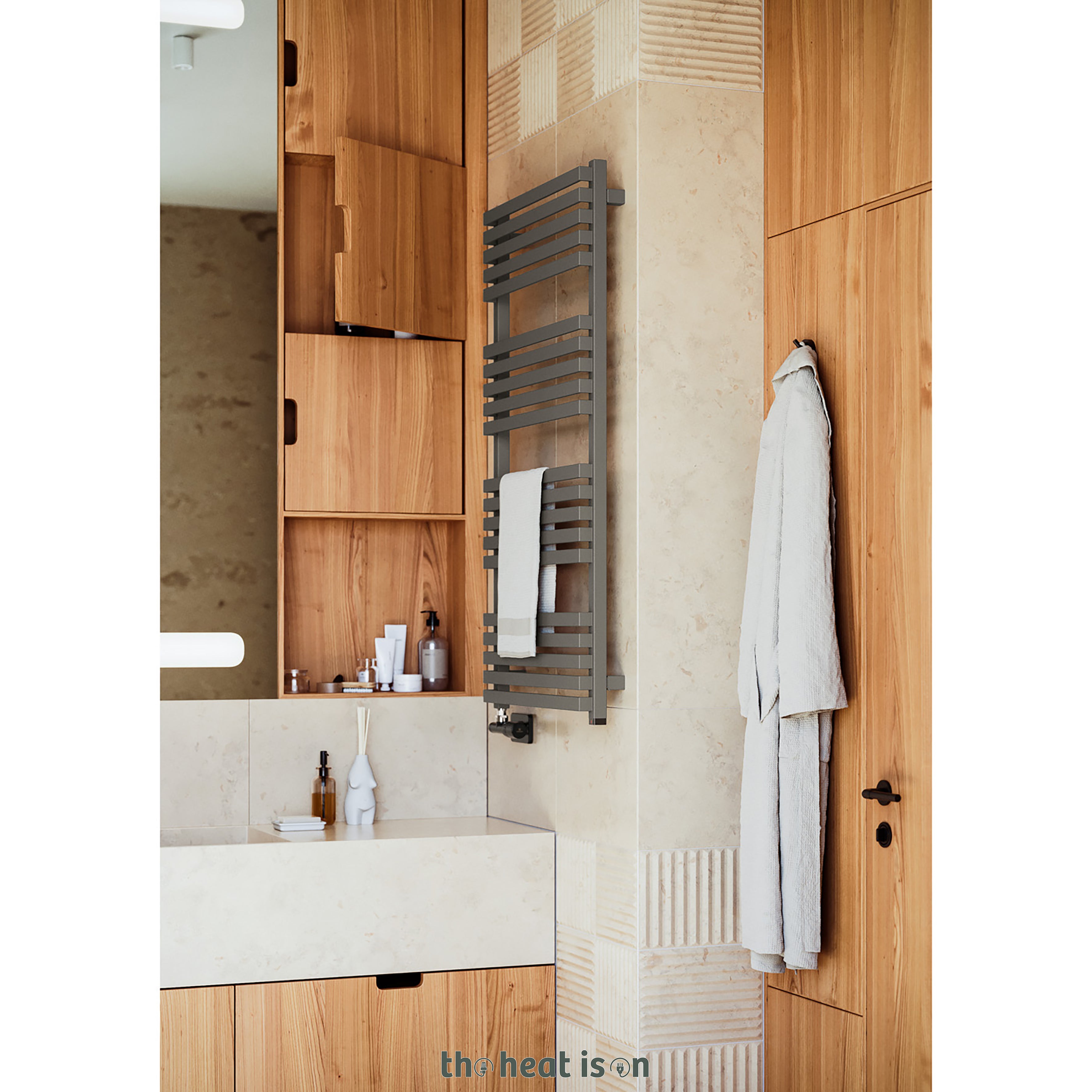 05_terma-quadrus-slim-one-dual-fuel-towel-rail_-1185h-x-450w_mm_-1832-btus_-600w_-metallic-stone-_with-unico-dual-fuel-valve-in-chrome-_-internal-one-element_-45_60oc