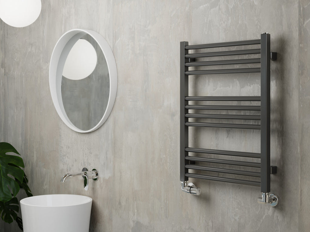 06_Terma-FIONA_-660h-x-500w_mm_-985-BTUs-Heated-Towel-Rail_-Sparkling-Grey