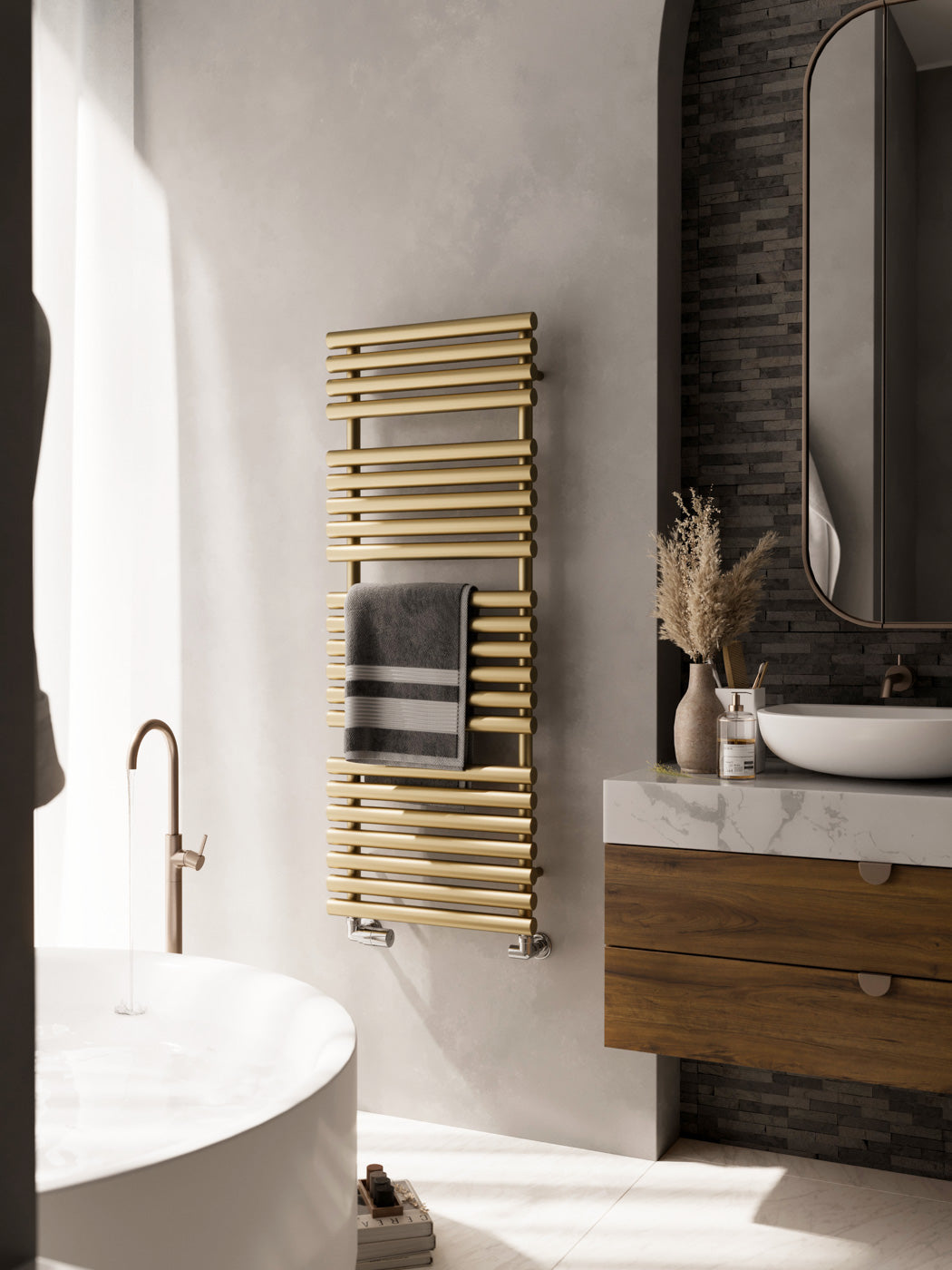 06_Terma-ROLO-TOWEL_-1360h-x-520w_mm_-2629-BTUs-Heated-Towel-Rail_-Brass
