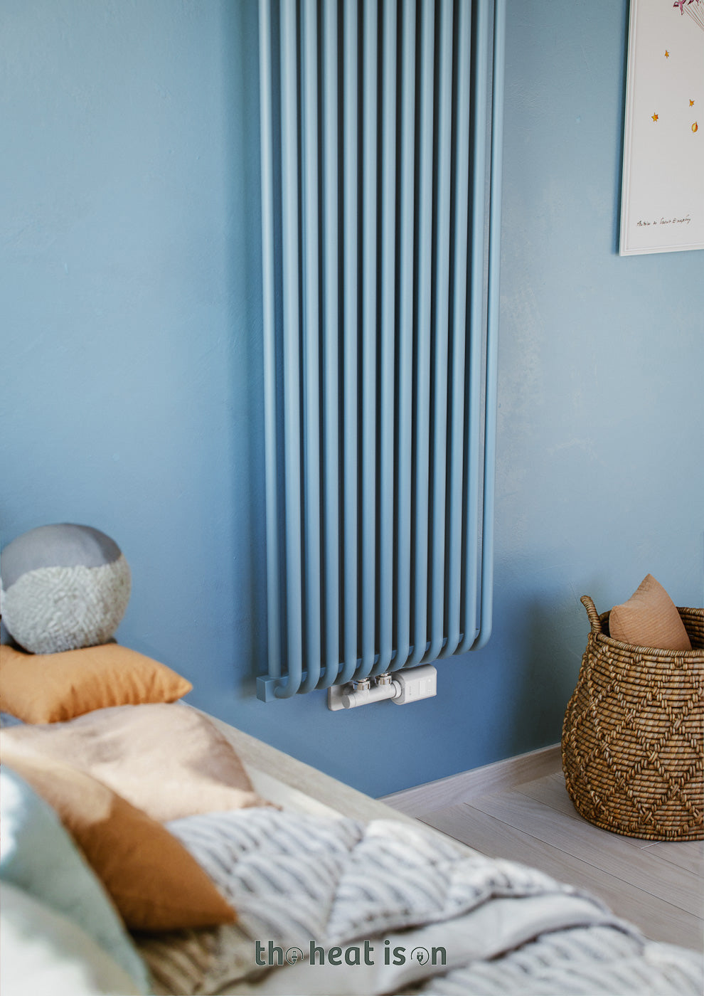 06_terma-delfin_-1800h-x-500w_mm_-4787-btus-vertical-radiator_-ral-5024-matt-pastel-bue