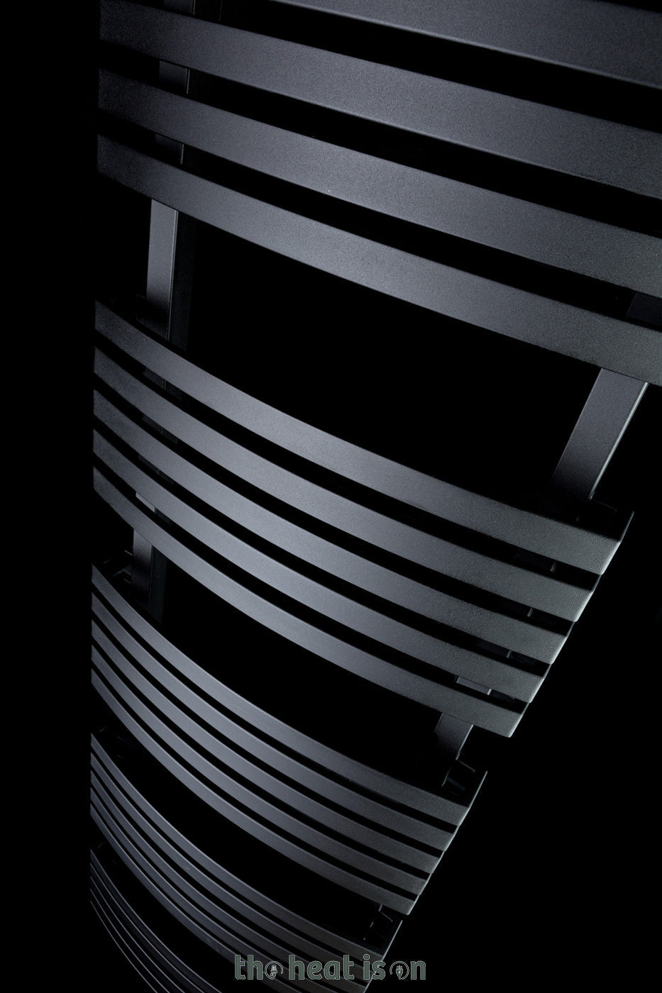 06_terma-kioto_-1500h-x-480w_mm_-2661-btus-heated-towel-rail_-heban-black