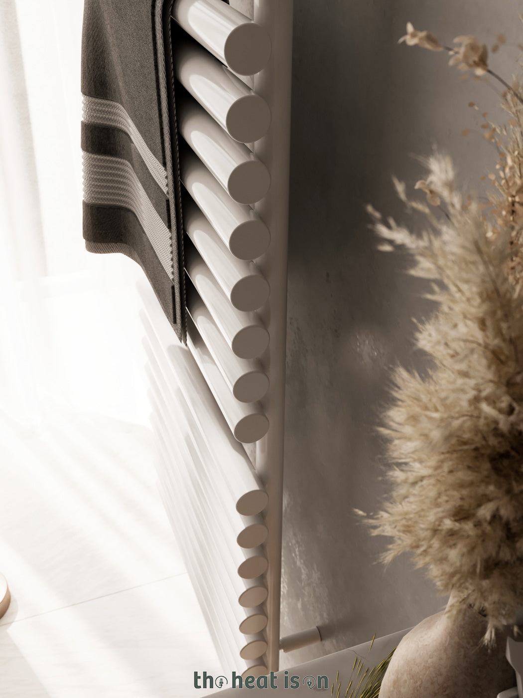 06_terma-rolo-towel_-1580h-x-520w_mm_-3044-btus-heated-towel-rail_-white-ral-9016