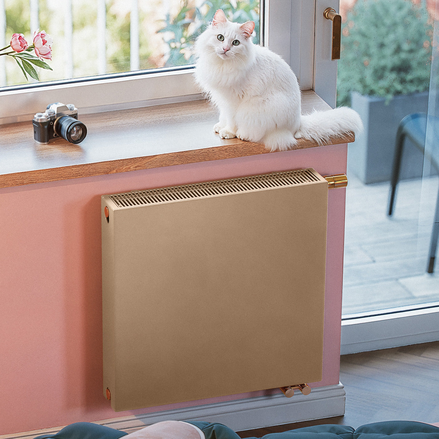 06_terma-solid-600h-x-600wmm-2840-btus-designer-radiator-champagne