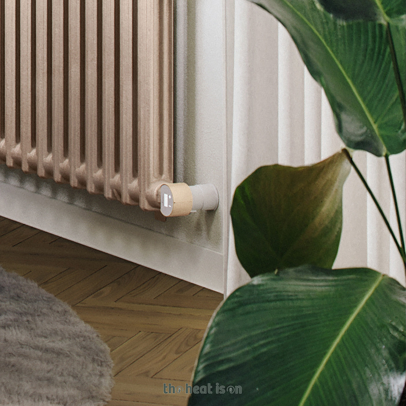 07_Heating-Element-VEO-Terma-SMART-Controller_-Champagne-Gold-Clamshell_-White-Fasca-_Supplied-with-UK-Plug-pre-fitted_13c7e2d0-55aa-47f0-b36f-d0ff64aa8414