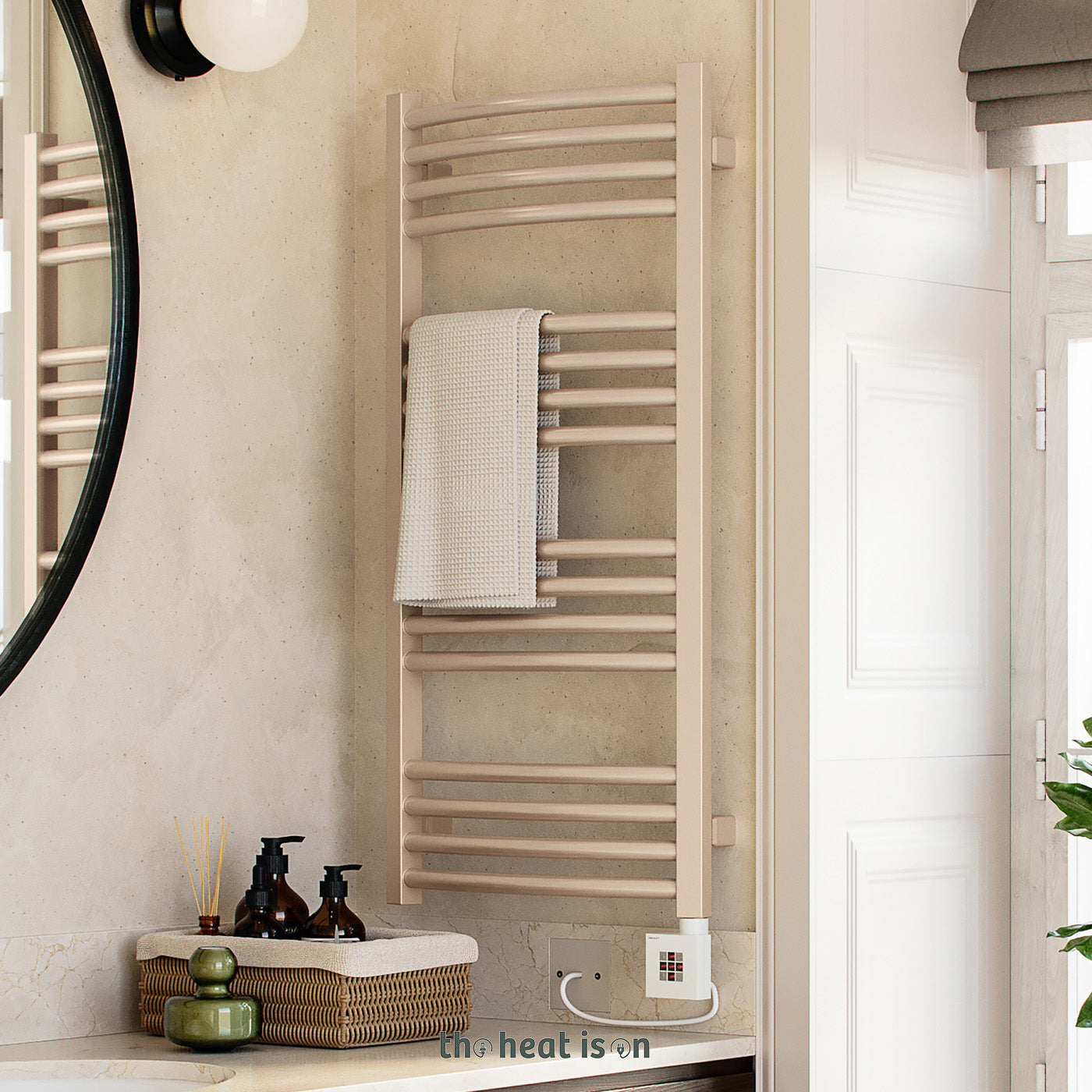 07_terma-lena-e-_30-to-60_c_-900h-x-436w_mm_-400w-electric-towel-rail_-champagne-_premium-wet-paint