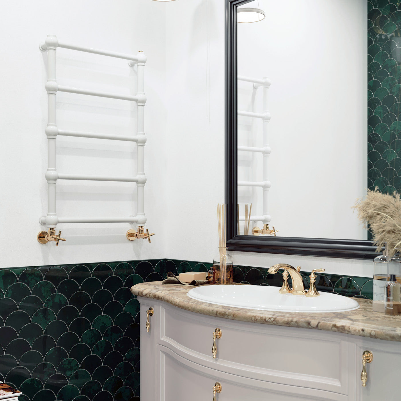 07_terma-retro_-800h-x-504w_mm_-717-btus-heated-towel-rail_-ral-9016-matt-white