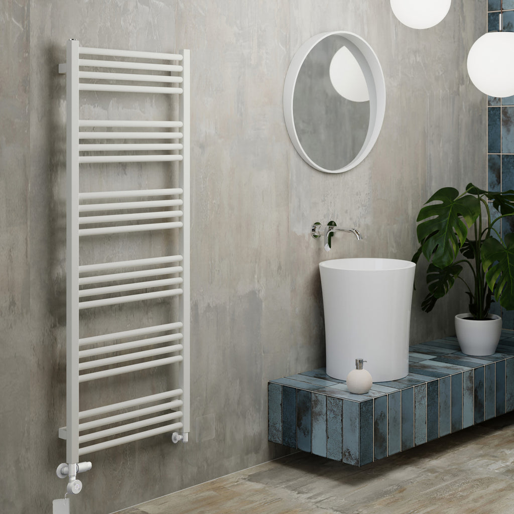 09-terma-fiona-dual-fuel-towel-rail_-1380h-x-500w_mm_-2003-btus_-600w_-super-matt-soft-ral-9016-_with-integra-3-axis-dual-fuel-valve-in-matt-white-_-moa-element-in-white-30-60_c
