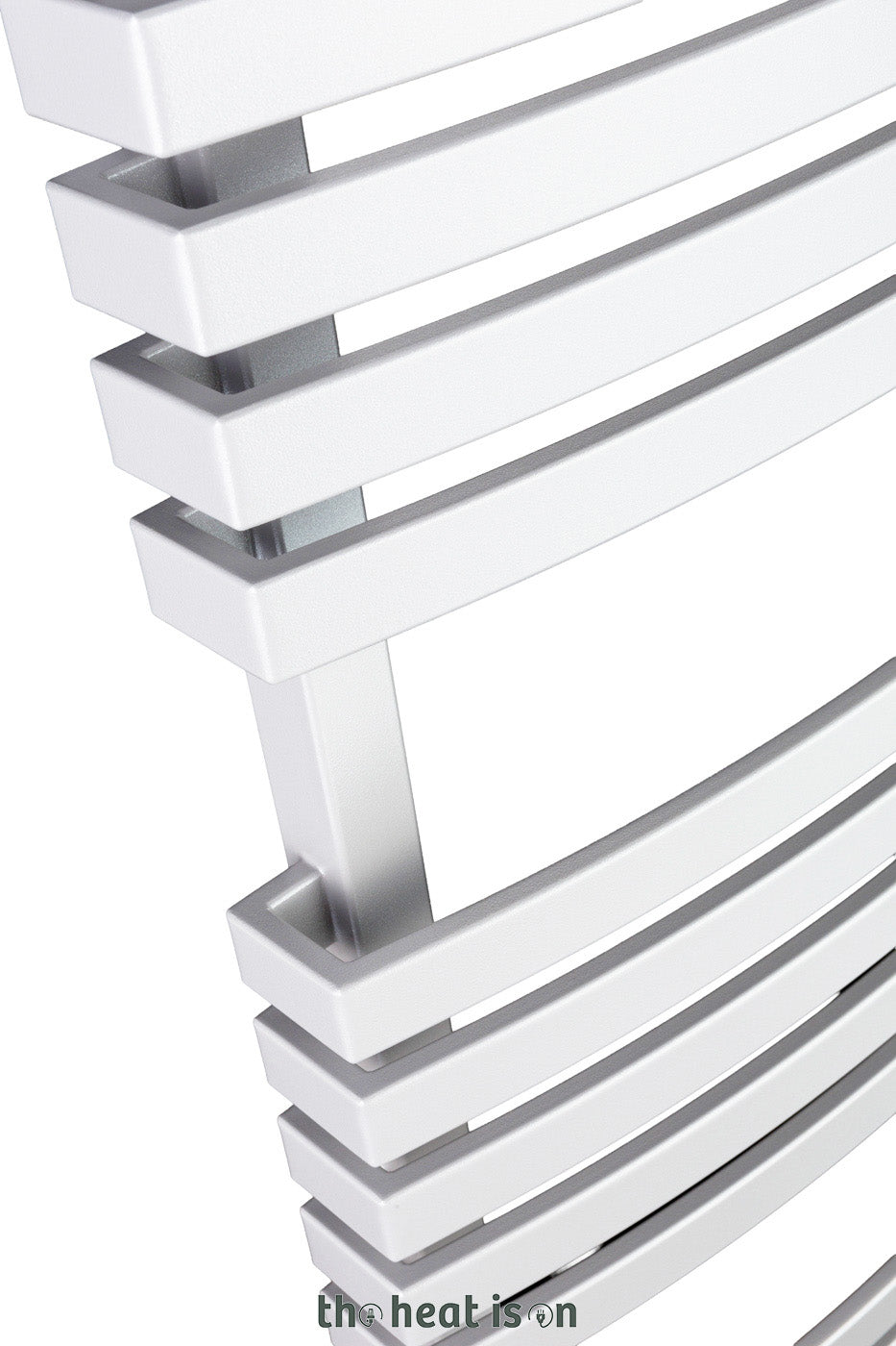 09_terma-kioto-870h-x-480wmm-1624-btus-heated-towel-rail-ral-9016-matt-white
