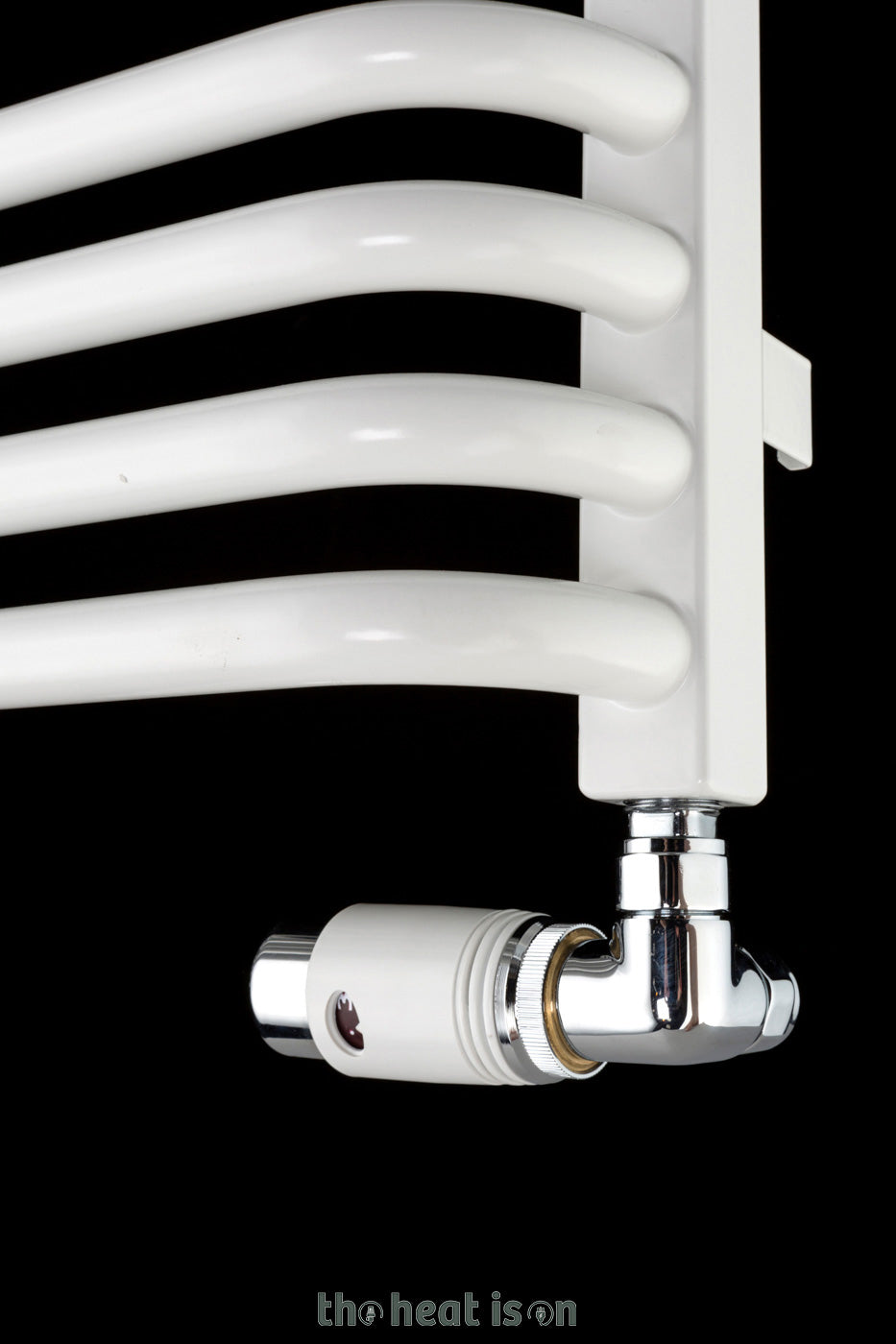 11_terma-alex_-1580h-x-600w_mm_-3238-btus-heated-towel-rail_-ral-9016-white