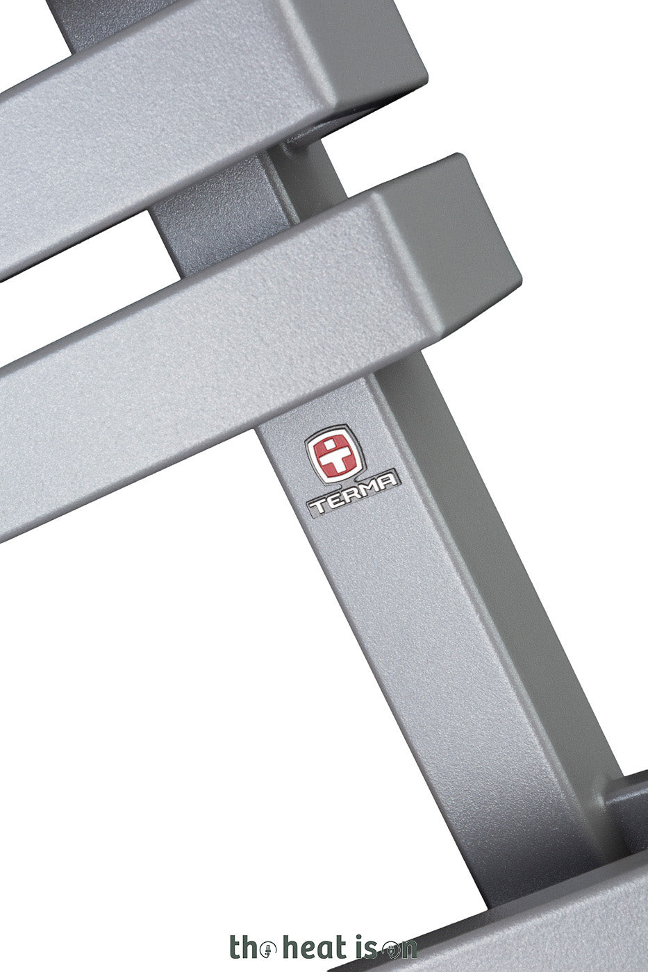 11_terma-kioto_-870h-x-480w_mm_-1624-btus-heated-towel-rail_-metallic-beige-_taupe-grey_cee0e0cb-45c4-4a3d-bb7e-a0d6200b28a9