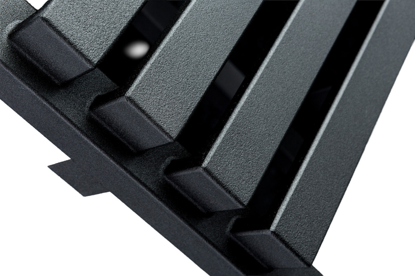 11_terma-outcorner_-1275h-x-300w_mm_-2296-btus-heated-towel-rail_-heban-black