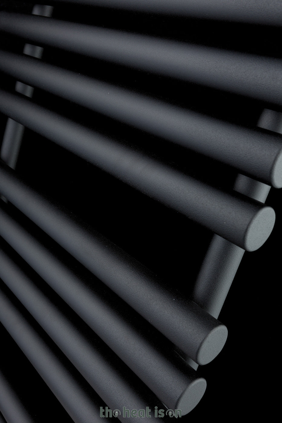 12_terma-rolo-towel_-1800h-x-520w_mm_-3456-btus-heated-towel-rail_-heban-black