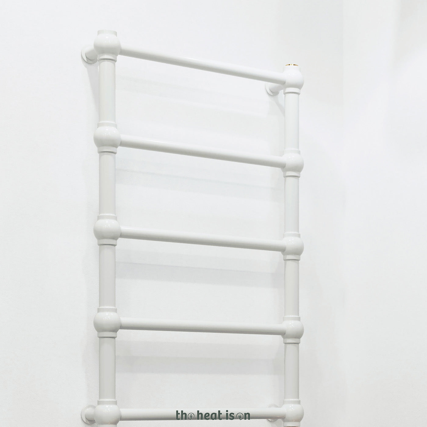 13-terma-retro-dual-fuel-towel-rail-800h-x-504wmm-717-btus-200w-matt-white-ral-9016with-unico-dual-fuel-valve-in-matt-white-veo-white-white-wi-fi-element-30-60-c