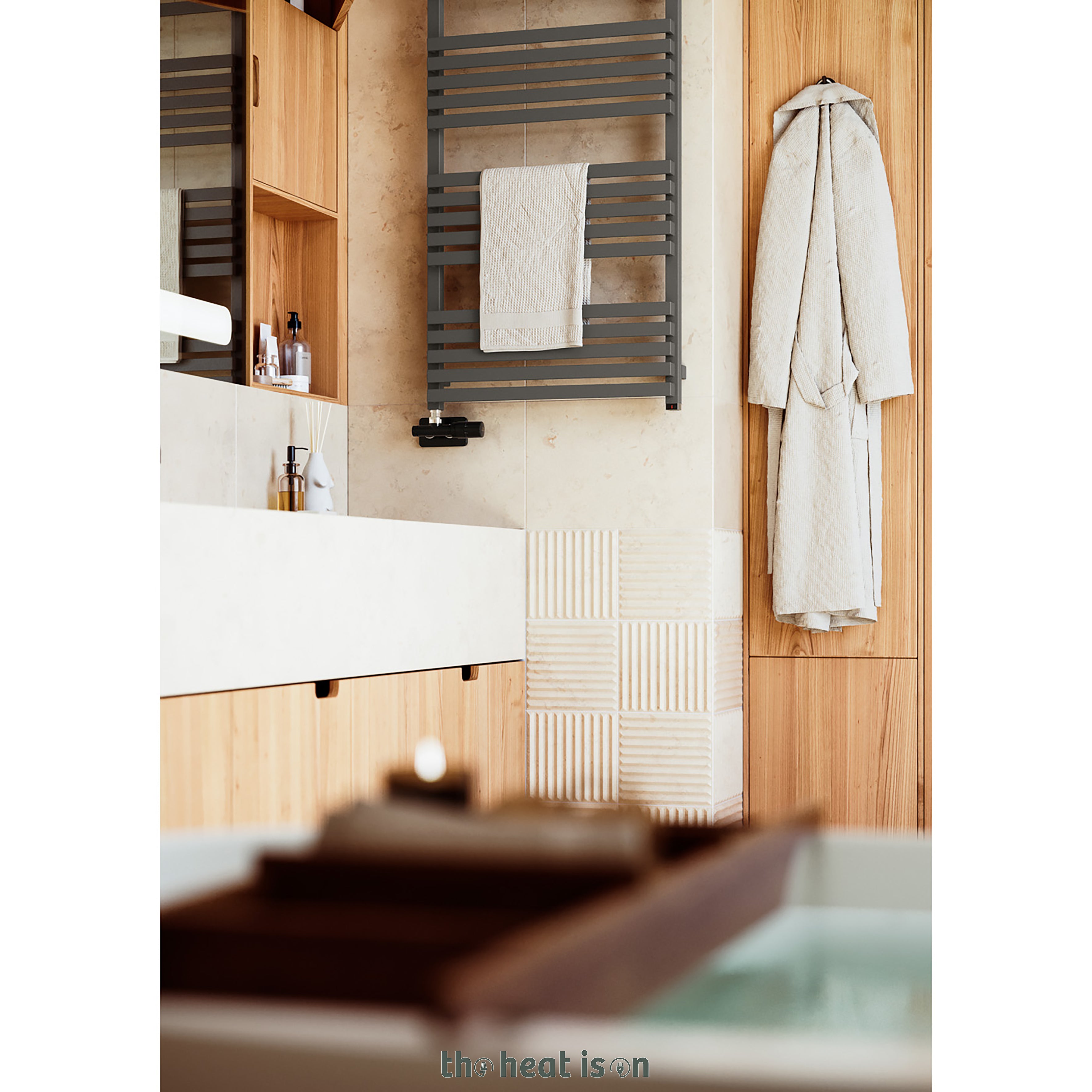 13_terma-quadrus-slim-one-dual-fuel-towel-rail_-1185h-x-450w_mm_-1832-btus_-600w_-metallic-stone-_with-unico-dual-fuel-valve-in-chrome-_-internal-one-element_-45_60oc
