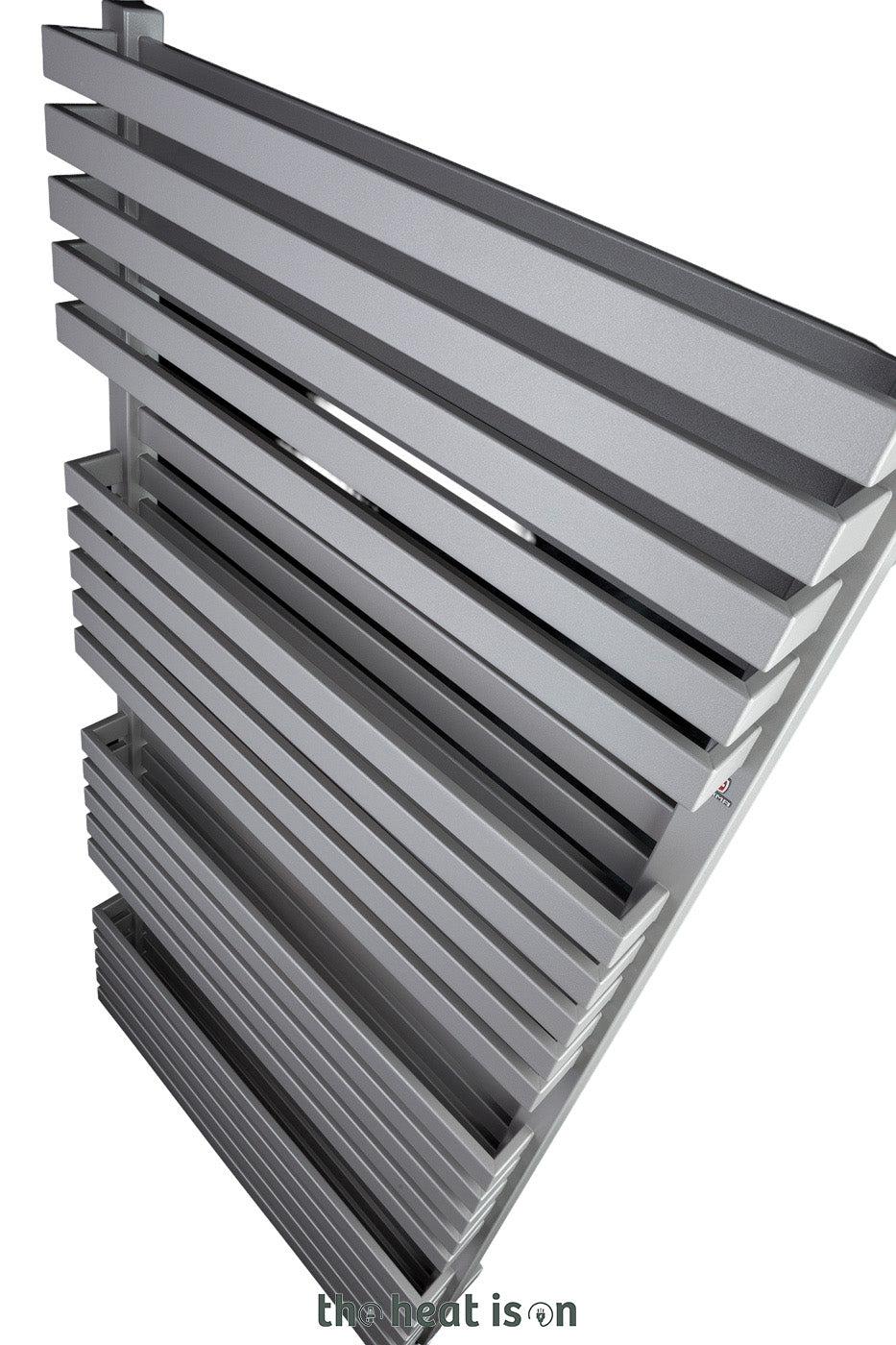 15_terma-quadrus-bold_-870h-x-600w_mm_-2416-btus-heated-towel-rail_-metallic-beige-_taupe-grey