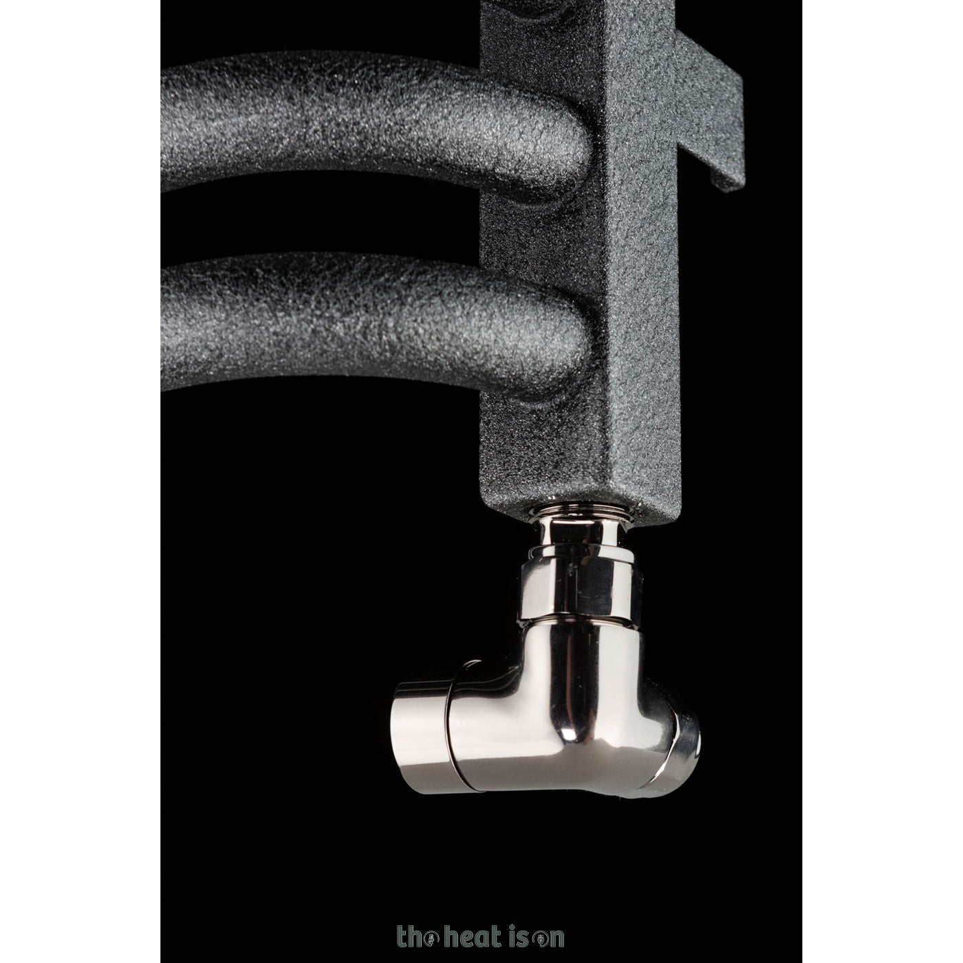16_terma-alex_-540h-x-600w_mm_-1211-btus-heated-towel-rail_-metallic-black_00514699-d0be-4cce-9dfe-29dff1db6d9d