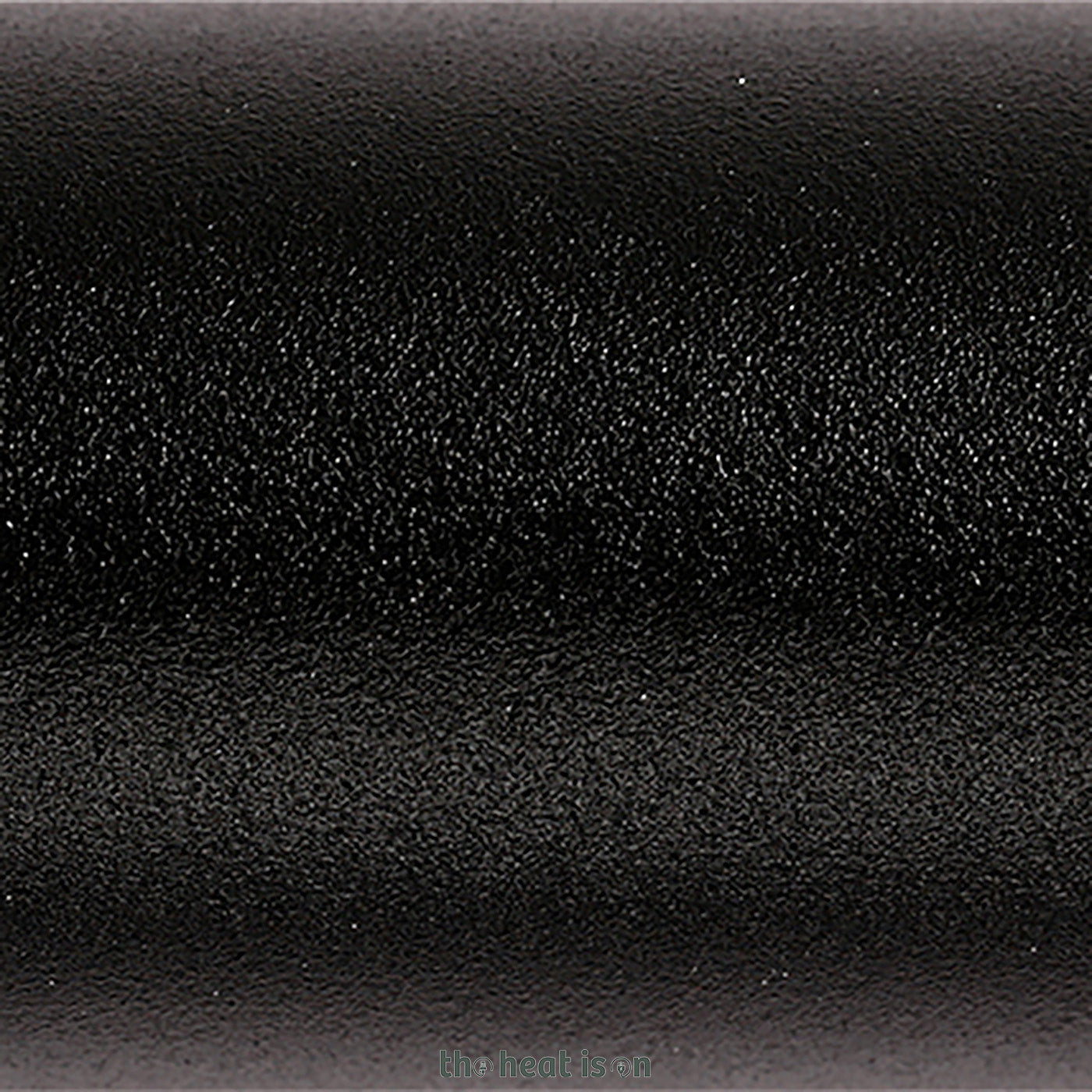 17_terma-outcorner_-735h-x-300w_mm_-1437-btus-heated-towel-rail_-heban-black