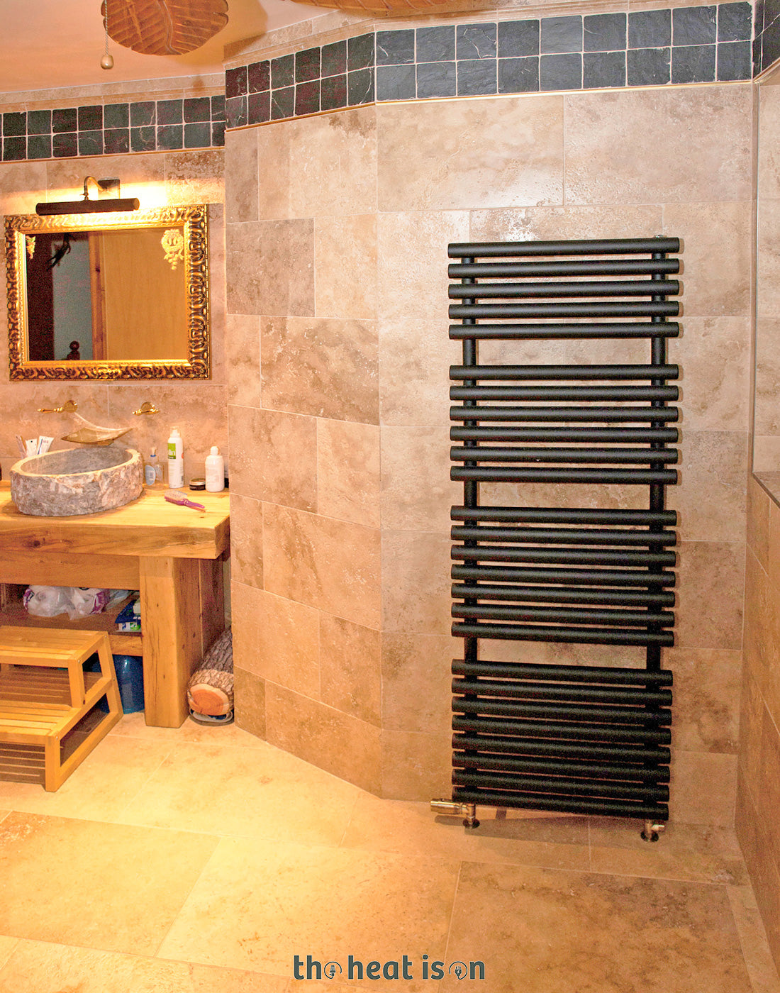 18_terma-rolo-towel_-1360h-x-520w_mm_-2631-btus-heated-towel-rail_-heban-black