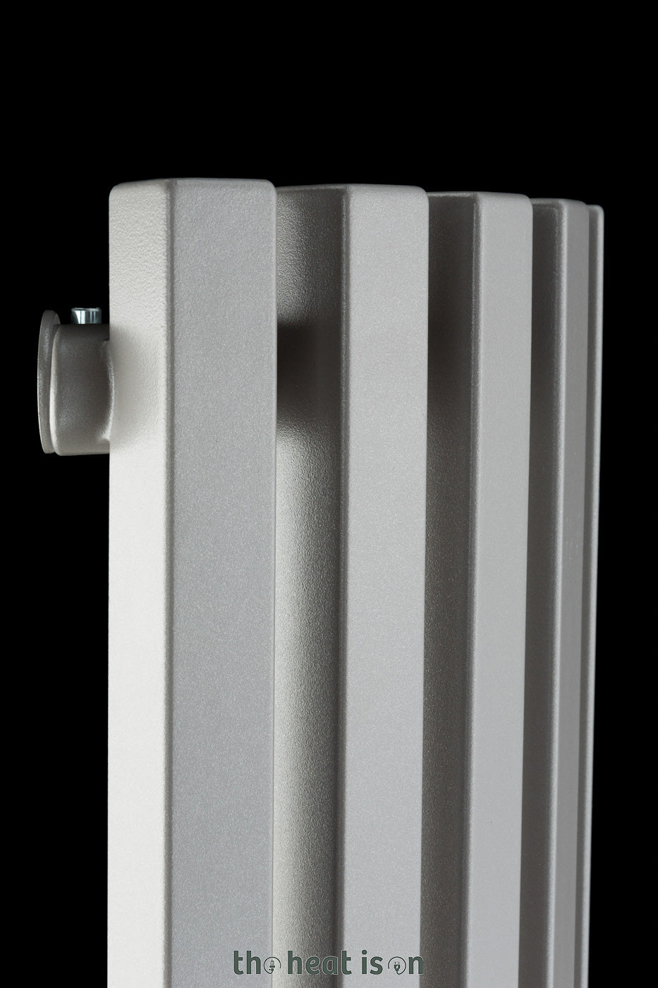 26_terma-triga-aw-1900h-x-430wmm-4282-btus-vertical-radiator-metallic-beige-_taupe-grey